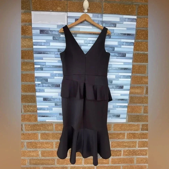 Marchesa Notte Stretch Cocktail Dress size 14 - Picture 8 of 17